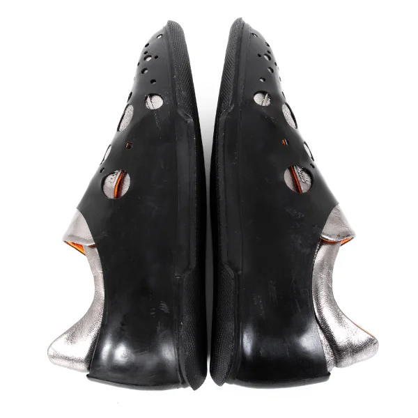 ISSEY MIYAKE Dot Punching Layered Metallic Leather Sneakers K-173282_010
