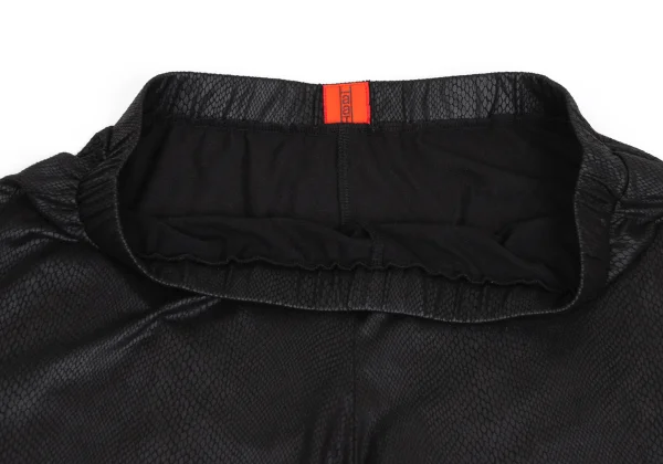 ISSEY MIYAKE HaaT Urethane Coated Print Pants K-173368_003