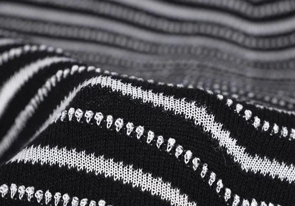 ARMANI COLLEZIONI Bias Stripe Reversible Knit Top K-173551_012