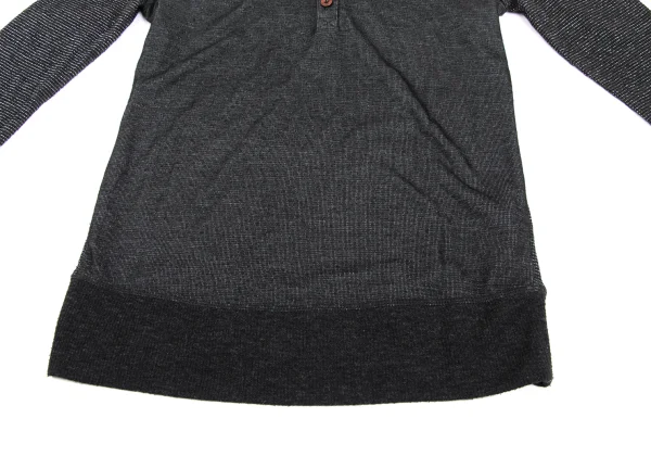 ARMANI EXCHANGE Embroidered Accent Henley Neck Knit Top K-173592_010