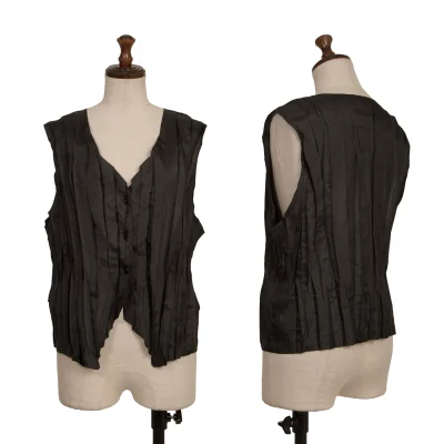 PLEATS PLEASE Wrinkle Pleated Vest