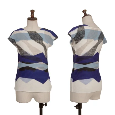 ISSEY MIYAKE me Stretch Pleated Multi-Stripe Short Sleeve Top