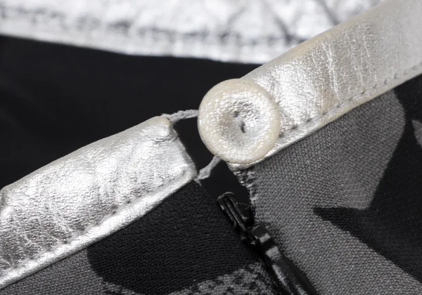 PRADA Scallop Patterned Silver Piping Skirt K-173837_005
