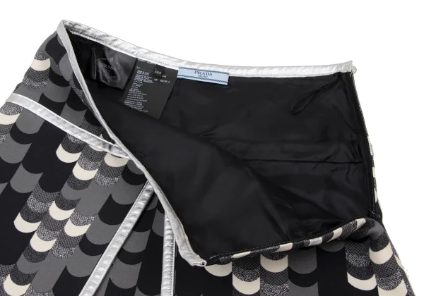 PRADA Scallop Patterned Silver Piping Skirt K-173837_006