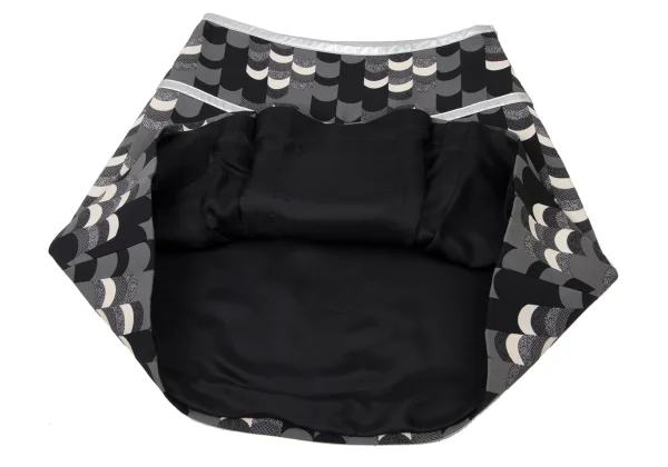 PRADA Scallop Patterned Silver Piping Skirt K-173837_009