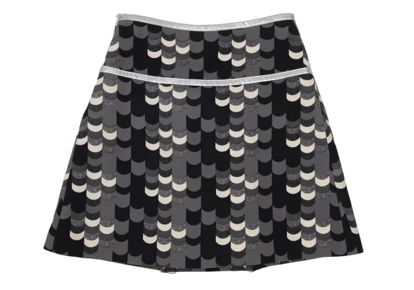 PRADA Scallop Patterned Silver Piping Skirt K-173837_010
