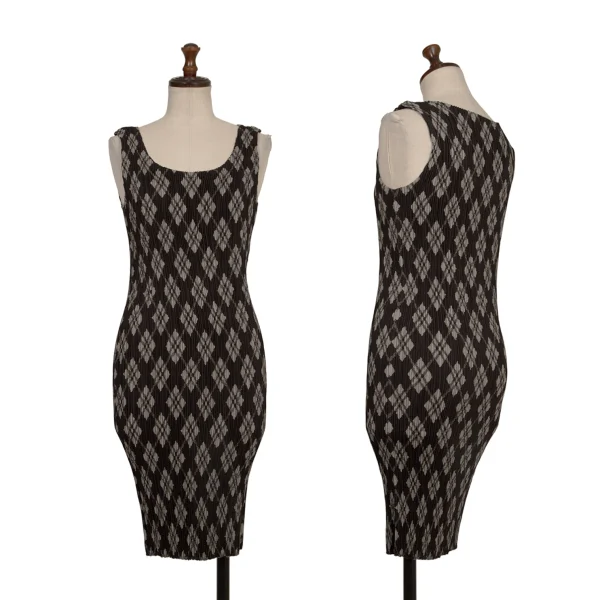 ISSEY MIYAKE Argyle Print Pleats Sleeveless Tunic Black,Grey M K-173870_001