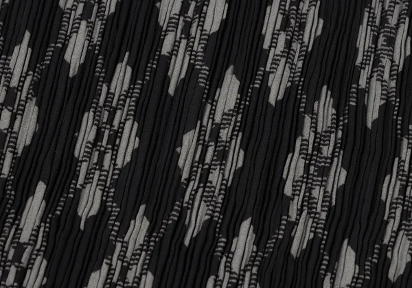 ISSEY MIYAKE Argyle Print Pleats Sleeveless Tunic K-173870_014
