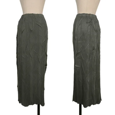 ISSEY MIYAKE Wrinkled Pleats Shiny Skirt