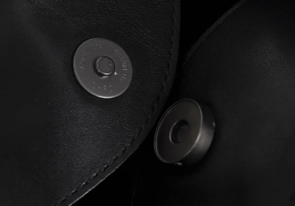MIYAKE DESIGN STUDIO Leather Shoulder Bag K-173883_010