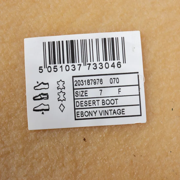 Clarks Leather Desert Boots  K-173918_012