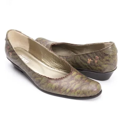 ISSEY MIYAKE FETE Farm Printed Pumps