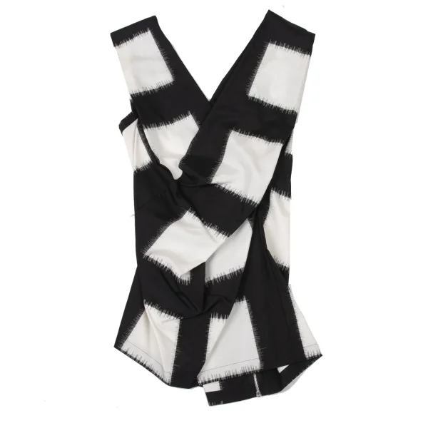 ISSEY MIYAKE Sashiko Silk Square Fabric Print Sleeveless Top  K-174030_002