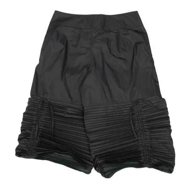 ISSEY MIYAKE Hem Pleats Switching Half Pants K-174039_009