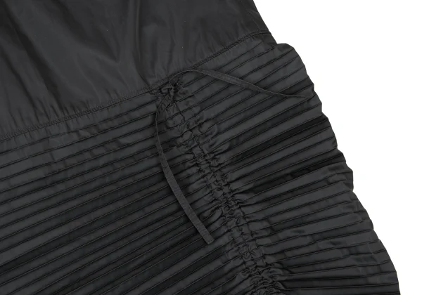 ISSEY MIYAKE Hem Pleats Switching Half Pants K-174039_010