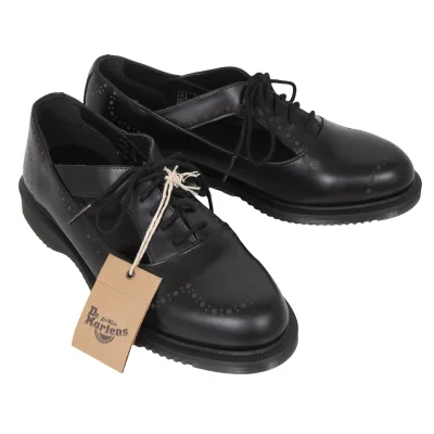 Dr.Martens RUBY Cutting Medallion Leather Shoes