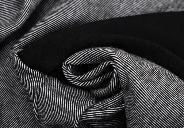 Yohji Yamamoto FEMME Front Open Pinstripe Switching Top K-174249_012