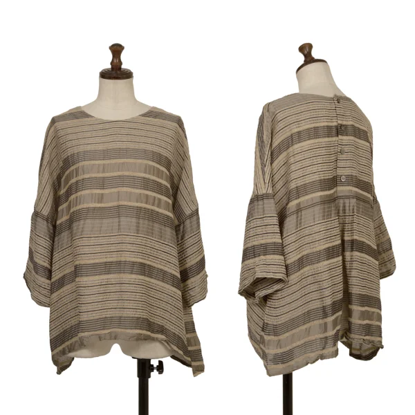 ISSEY MIYAKE HaaT Pile Striped Jacquard Back Button Blouse Beige 2 K-174438_001