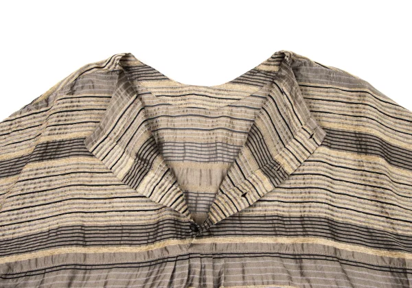 ISSEY MIYAKE HaaT Pile Striped Jacquard Back Button Blouse K-174438_009