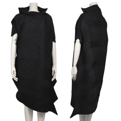 ISSEY MIYAKE Pleated Zigzag Design Dress