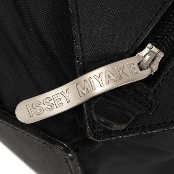 ISSEY MIYAKE Foldable Box-design Shoulder Bag K-174527_009