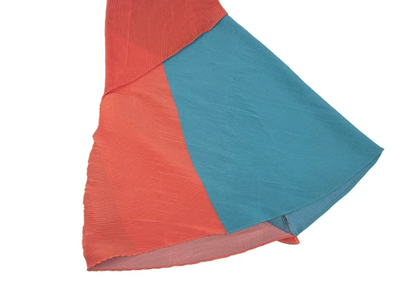 ISSEY MIYAKE Bicolor Switching Pleats Skirt K-174762_006
