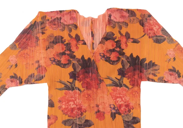 PLEATS PLEASE Pleated Floral Print Cardigan K-174764_003