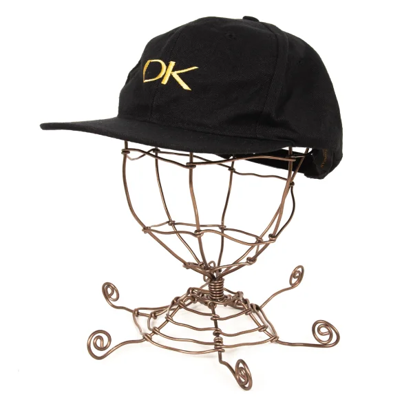 DONNA KARAN NEW YORK Logo Embroidery Cap Black  K-174894_001