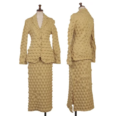 ISSEY MIYAKE Ball Embossing Jacket & Skirt