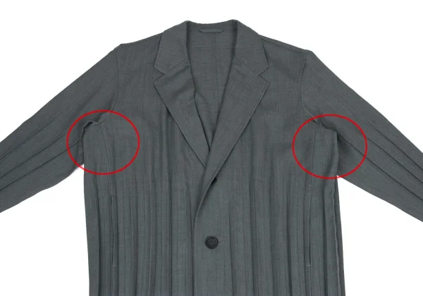 ISSEY MIYAKE MEN Pleated Switching Long Jacket K-175058_002