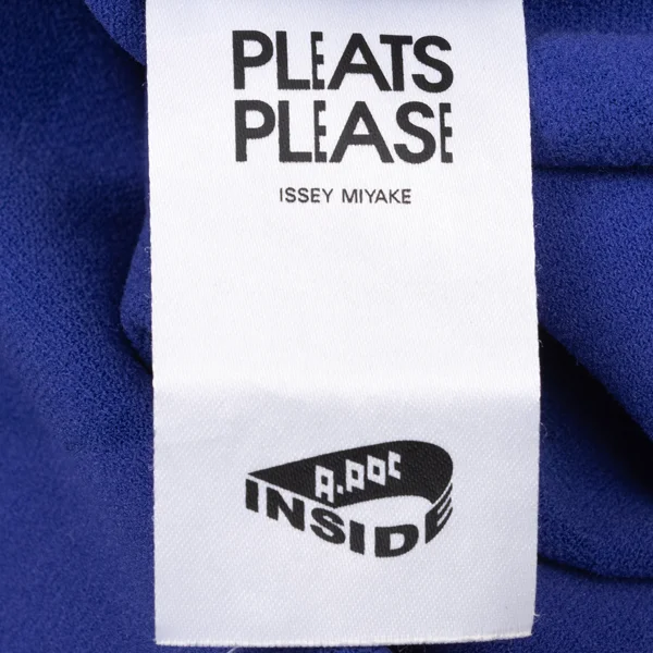 PLEATS PLEASE A-POC INSIDE Zig Zag Cutting T Shirt K-175080_010