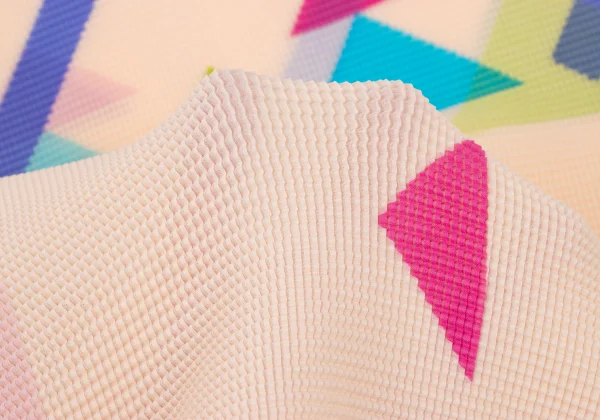 ISSEY MIYAKE me Geometric Printed Stretch Pleats T Shirt K-175236_010