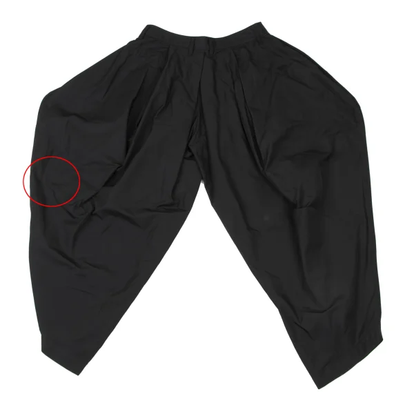 ISSEY MIYAKE Poly Tuck Design Wide Tapered Pants K-175259_011