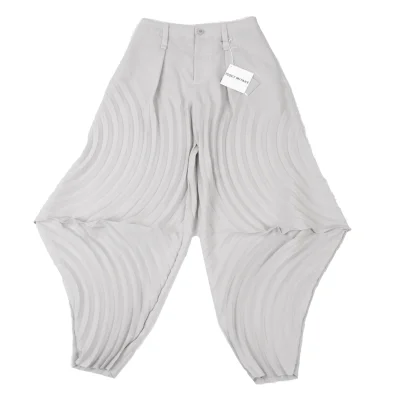 ISSEY MIYAKE Poly Curve Pleats Pants