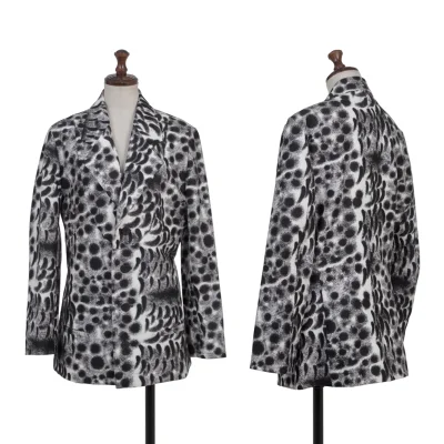 ISSEY MIYAKE Poly Stretch Graphic Jacket
