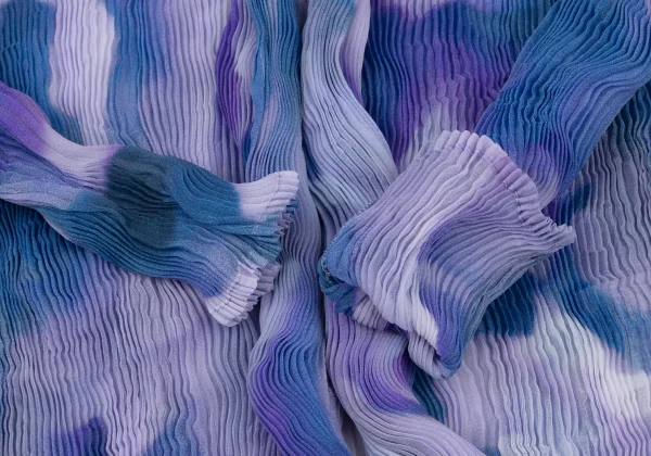 ISSEY MIYAKE Mottled Sheer Pleated Shirt K-175403_010