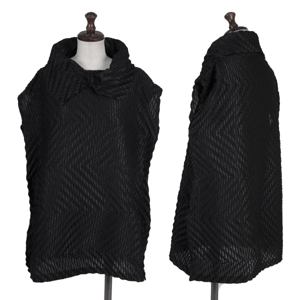 ISSEY MIYAKE me Neck Design Pile Zigzag Pleated Top Black Free K-175532_001