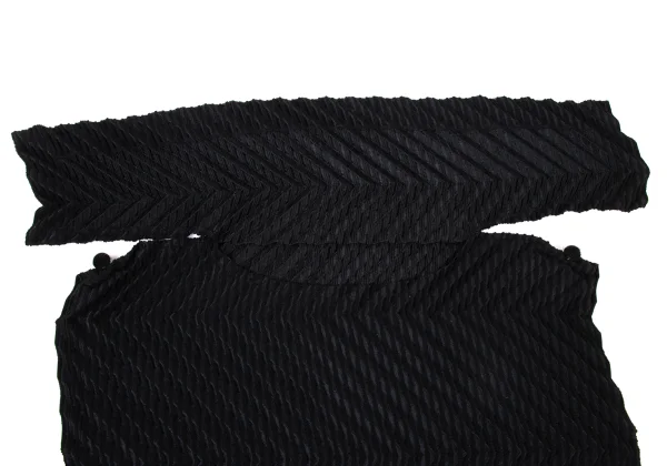 ISSEY MIYAKE me Neck Design Pile Zigzag Pleated Top K-175532_006