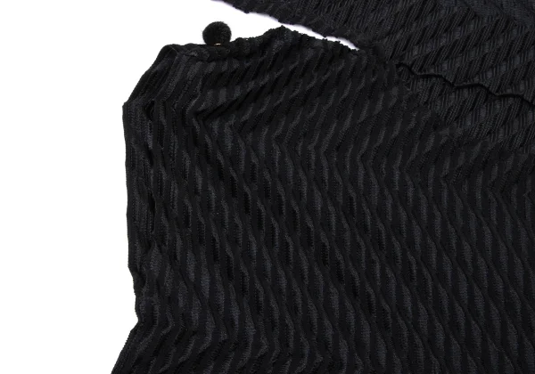 ISSEY MIYAKE me Neck Design Pile Zigzag Pleated Top K-175532_008