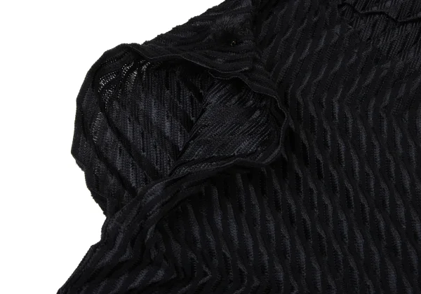 ISSEY MIYAKE me Neck Design Pile Zigzag Pleated Top K-175532_010