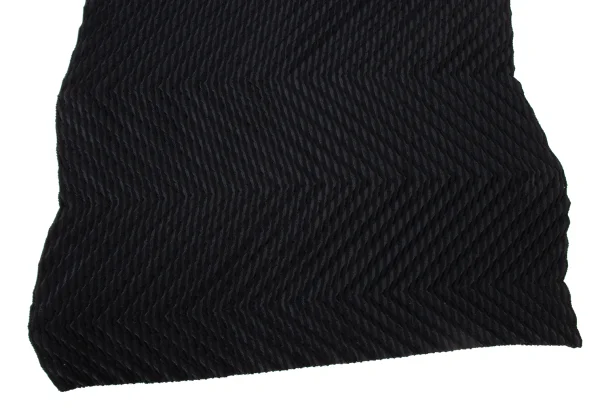 ISSEY MIYAKE me Neck Design Pile Zigzag Pleated Top K-175532_011