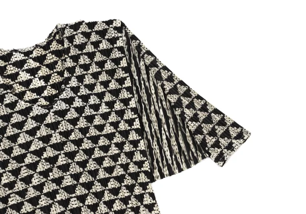 PLEATS PLEASE Geometric Print T-shirt K-175544_005