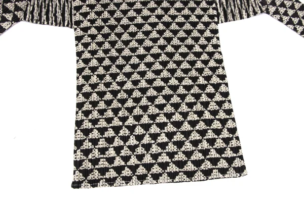 PLEATS PLEASE Geometric Print Top K-175545_007