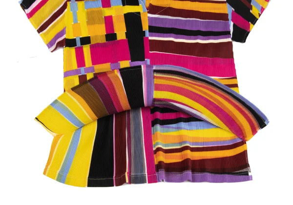 PLEATS PLEASE Colorful Panel Print Mist-Pleat Skipper Polo Shirt K-175547_007
