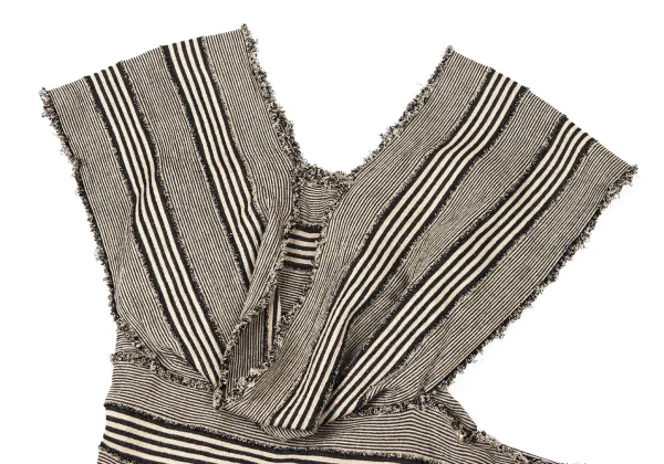 ISSEY MIYAKE Cotton Stripe Weave Cut-off Side Open Design Sleeveless Top K-175674_003