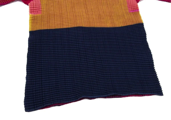 ISSEY MIYAKE Printed Wooly Pleats Skipper Top K-175677_007