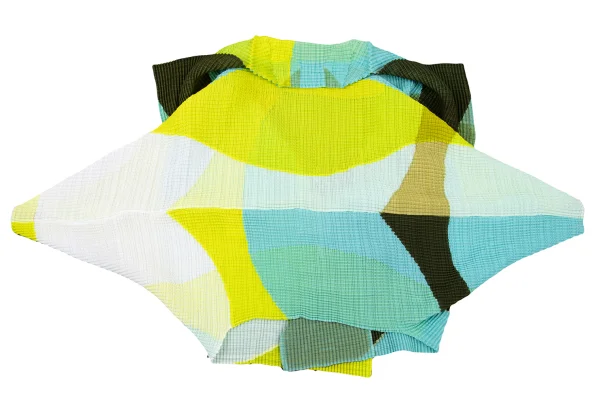 ISSEY MIYAKE Graphic Print Stretch Pleated Bolero Cardigan K-175679_010