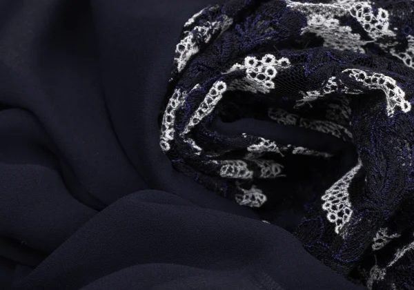 JUNYA WATANABE COMME des GARCONS Floral Lace Switching Blouse K-175698_011