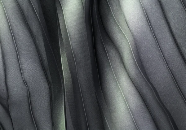 ISSEY MIYAKE FETE Pleats Gradation Vest K-175790_012