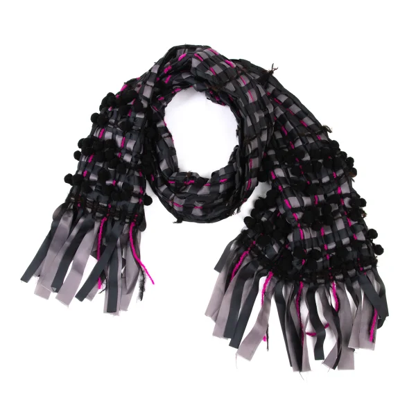 ISSEY MIYAKE WHITE LABEL Decorative Braided Design Stole Black,Pink,Charcoal  K-175864_001